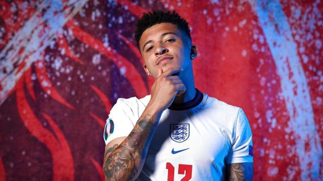 kaiyun官方-多特官宣桑乔转会曼联，红魔期盼的右边锋终到位！